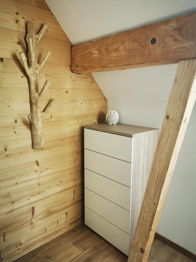 L'Etang De La Tourne Bed & Breakfast Les Marches ภายนอก รูปภาพ